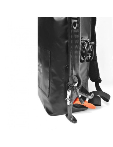 Mochila C4 CARBON Extreme para Equipo de Buceo 60 L