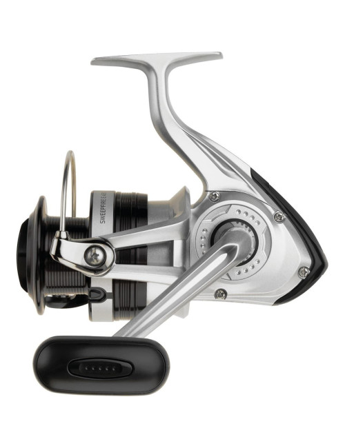 Carrete DAIWA Sweepfire E C